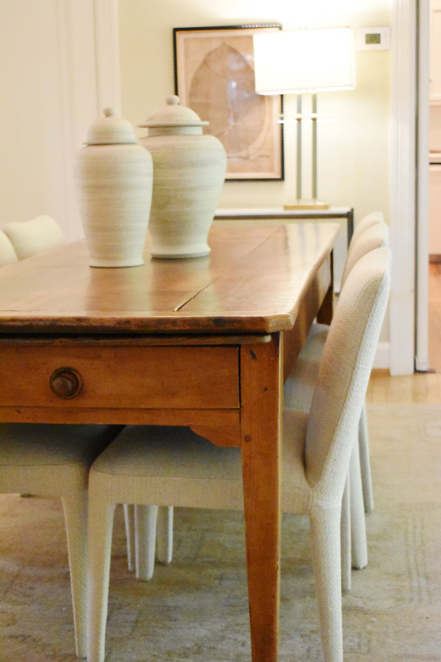 Larry Leg Chair in Oatmeal