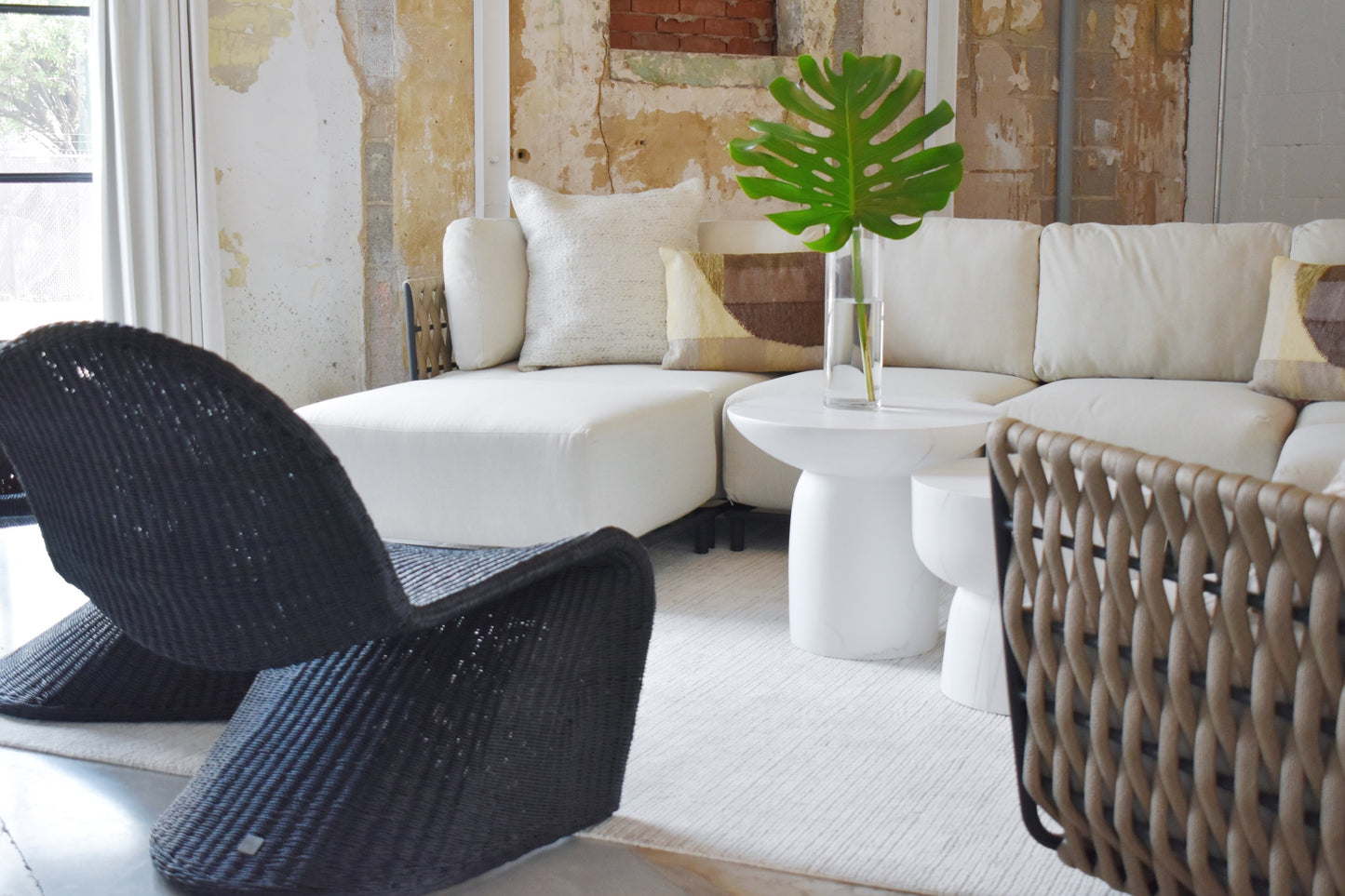 Ellen Lounge Chair - Black