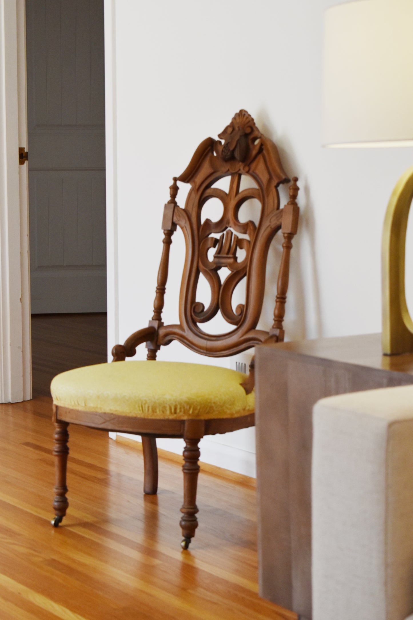 Cathedral Look Supper Chair