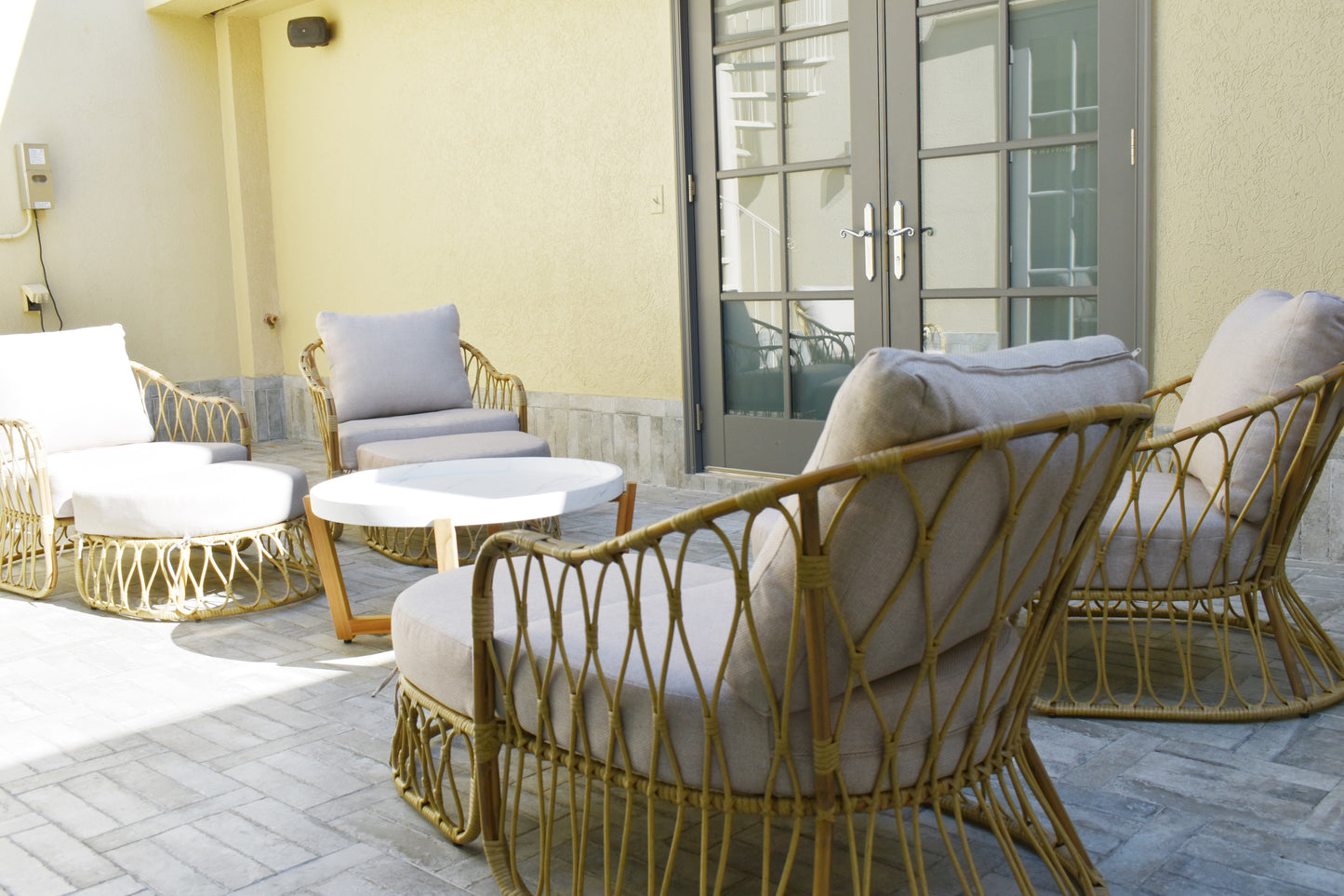 Blake Round Outdoor Table Large