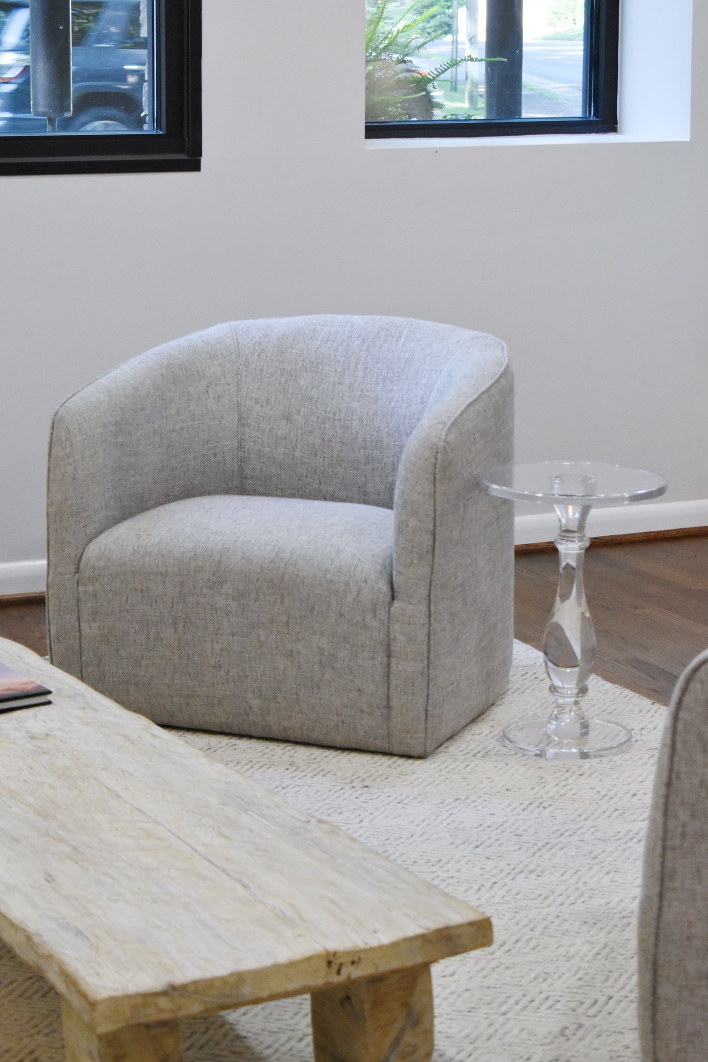 Nivine Acrylic Accent Table