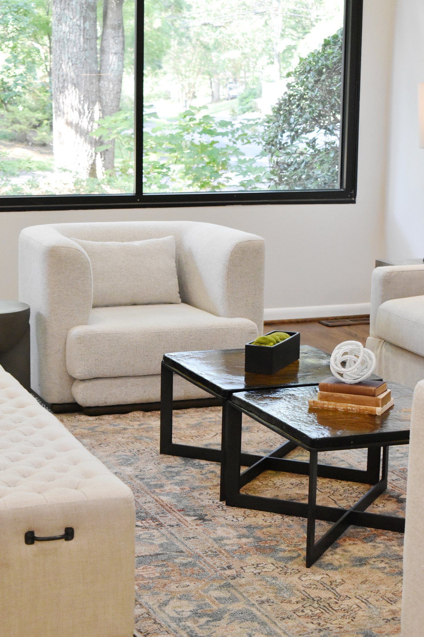 Lennie Cast Glass Bunching Table