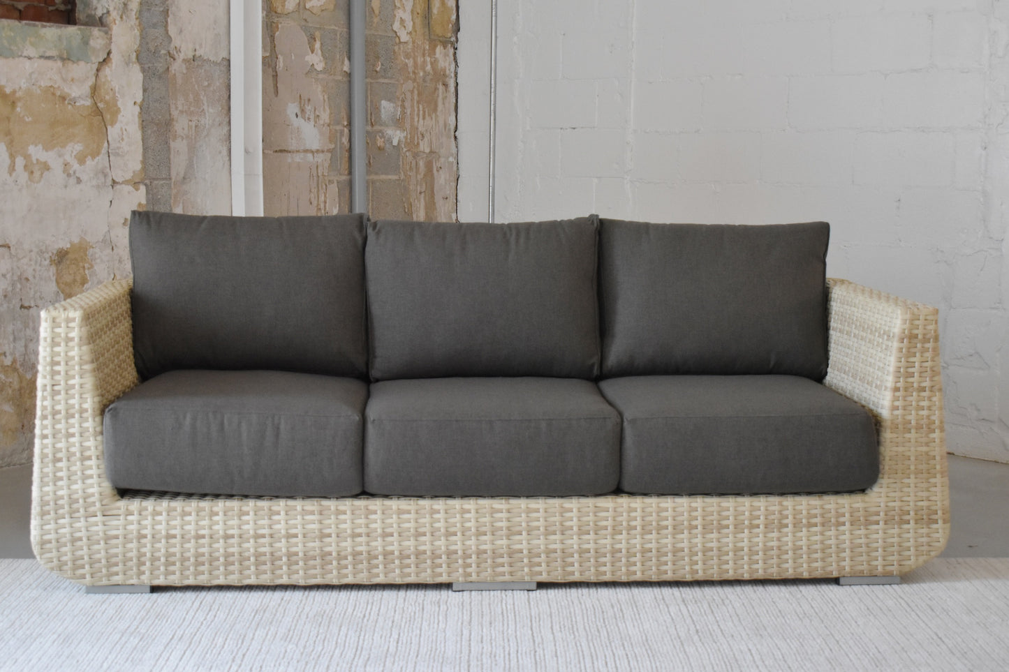 Lotus Sofa - 25