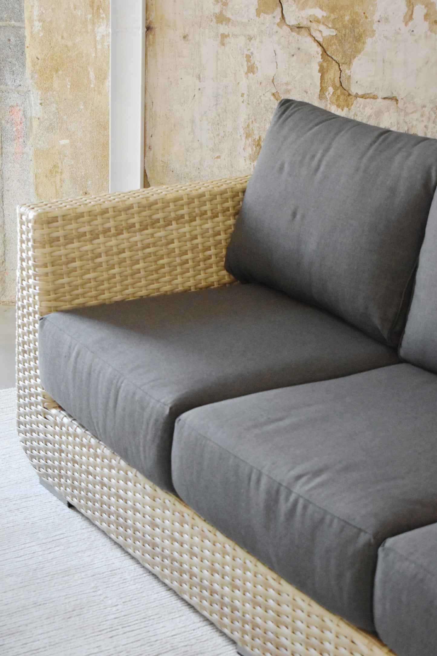 Lotus Sofa - 25