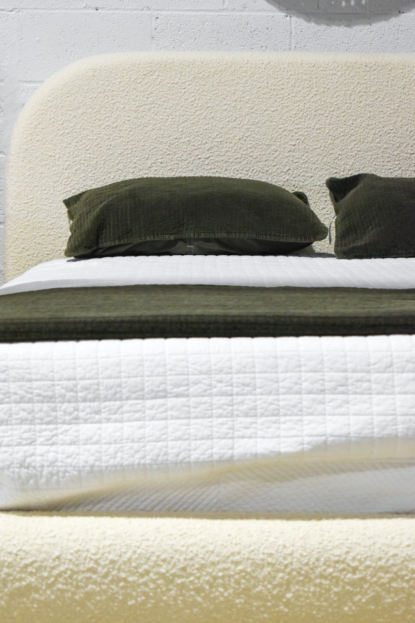 Marlene Queen Bed
