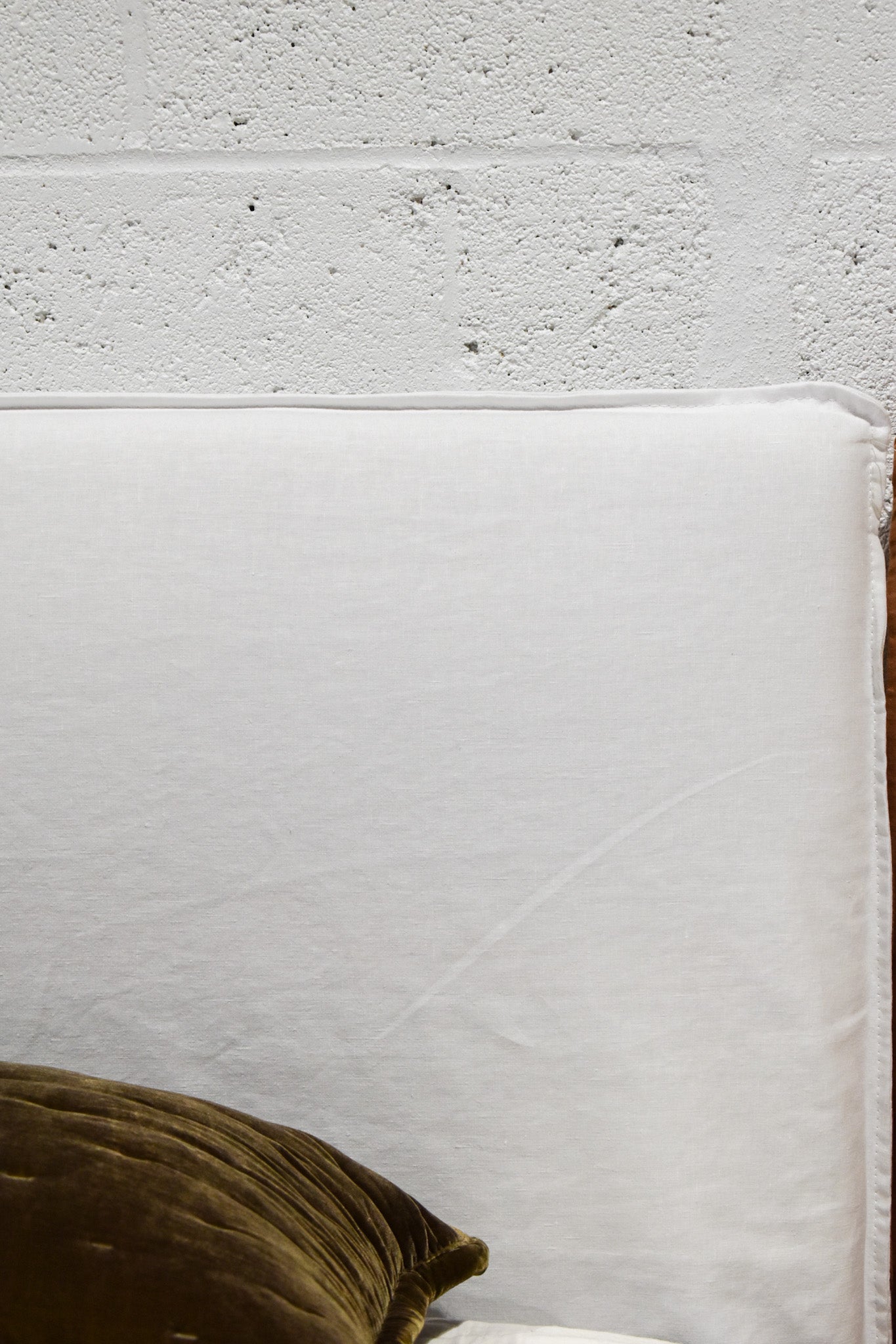 Whitney Queen Bed - White