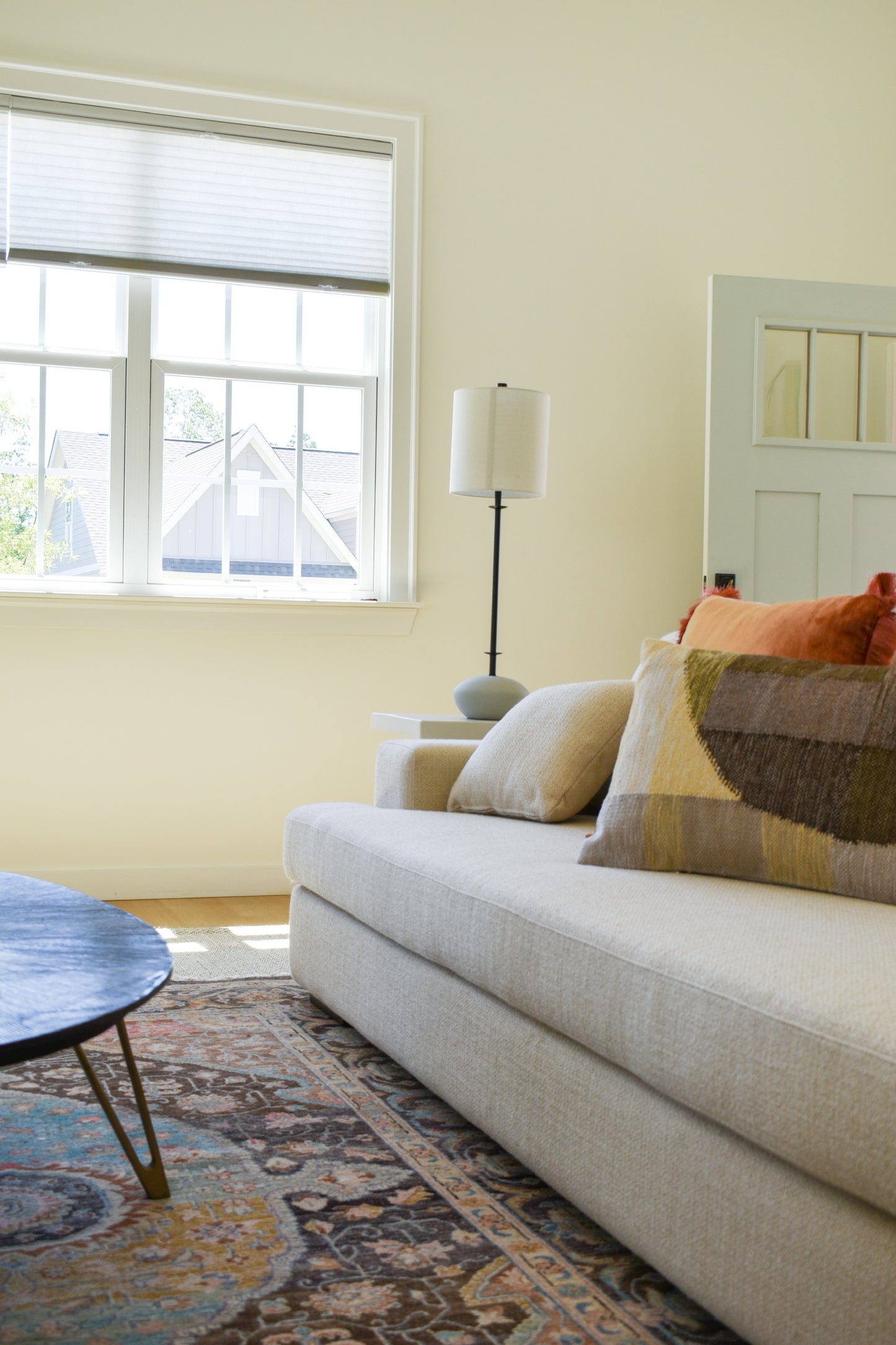 Rocky Sofa in Oatmeal 95"