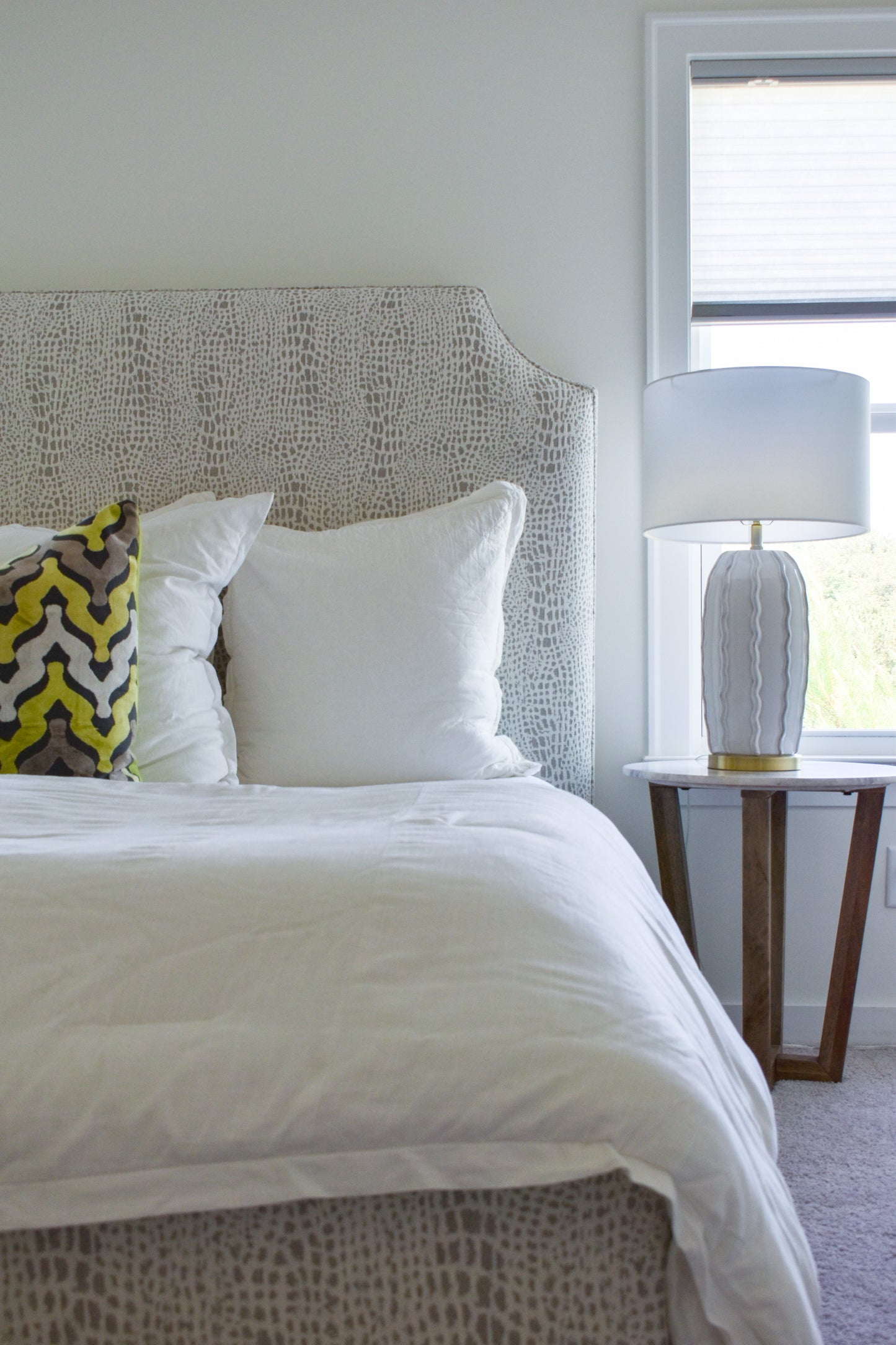 Upholstered Queen Bed - Darwin Cream