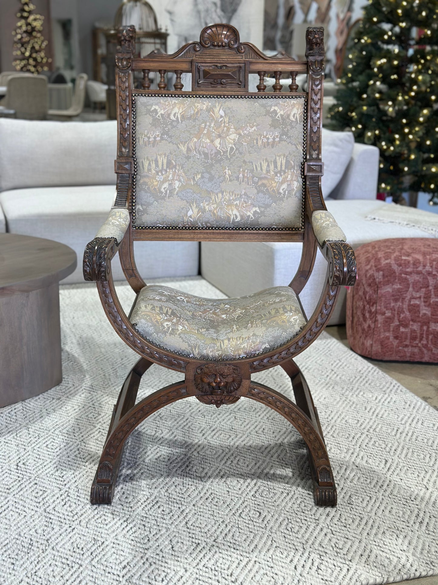 Antique Dagobert Chair