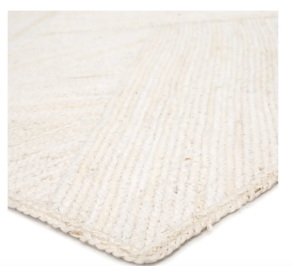 Marshmallow & Antique White NAT35 8x10