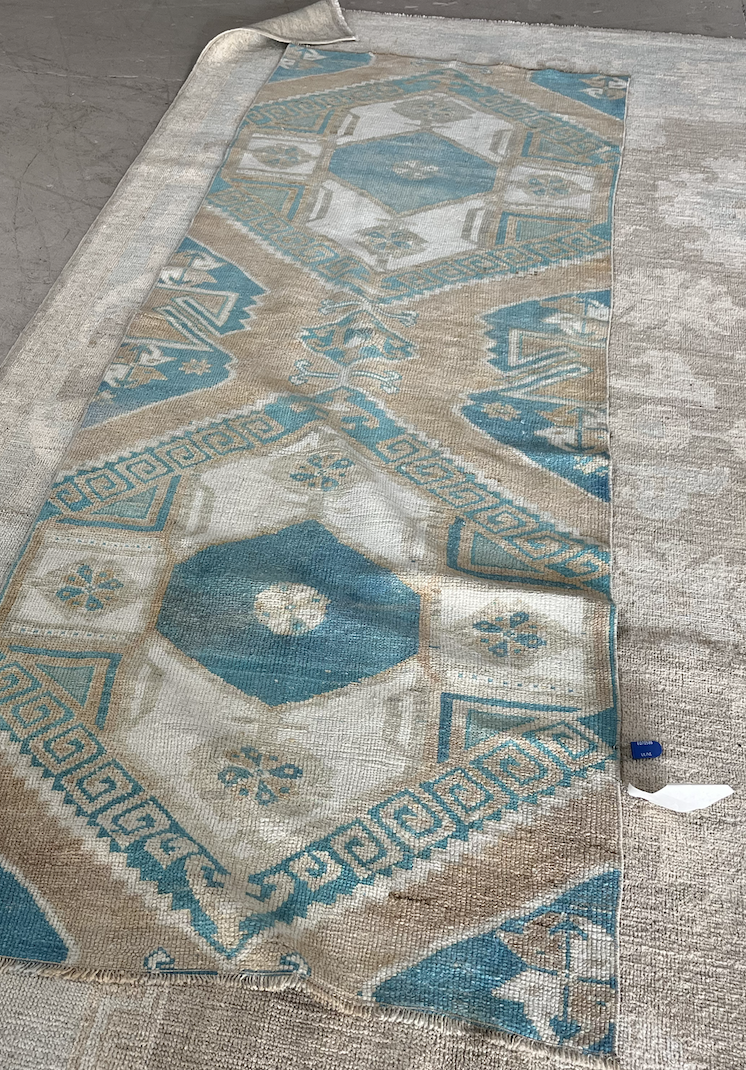 Vintage Oushack Runner 3 x 8'6