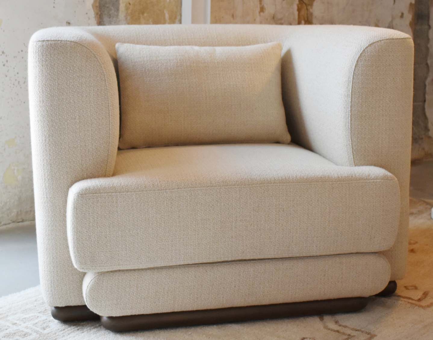 Nayna Armchair 25 - Oatmeal