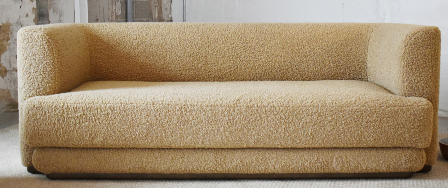 Nayna Bench in Paddington 87"