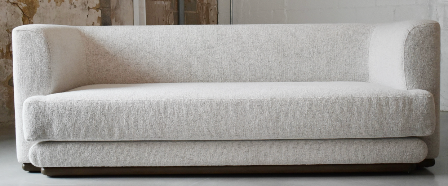 Nayna Bench in Glacier 87"