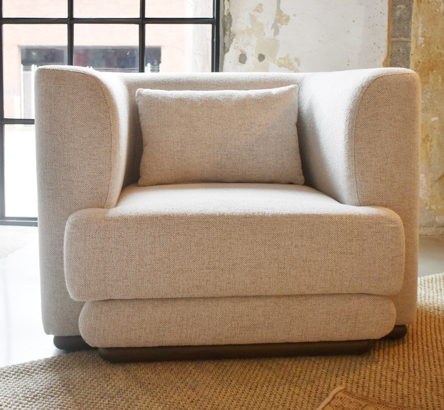Nayna Armchair 25 - Glacier