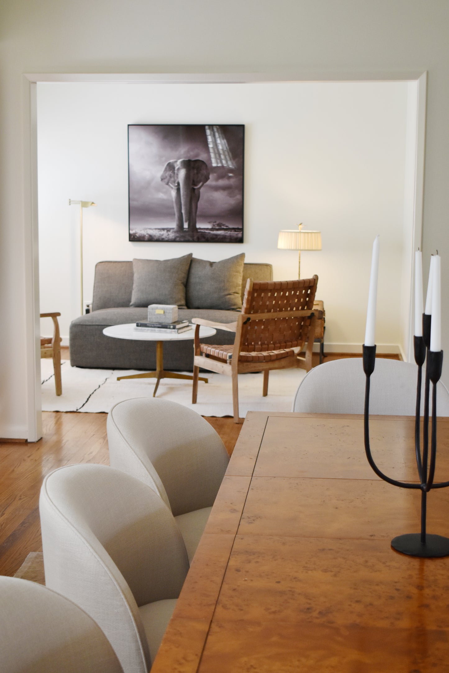 HELEN ROUND COFFEE TABLE-RAW BRASS