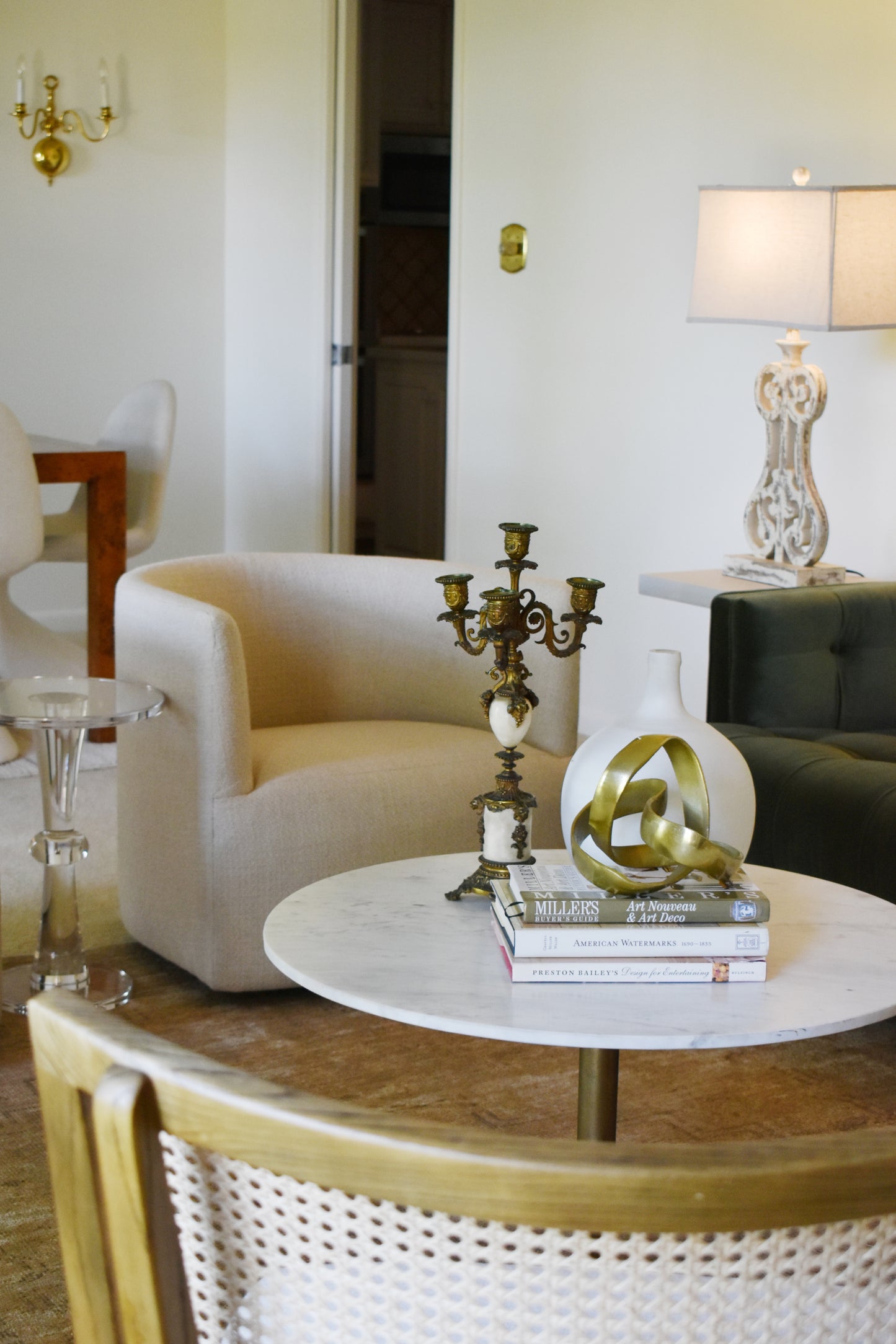 HELEN ROUND COFFEE TABLE-RAW BRASS