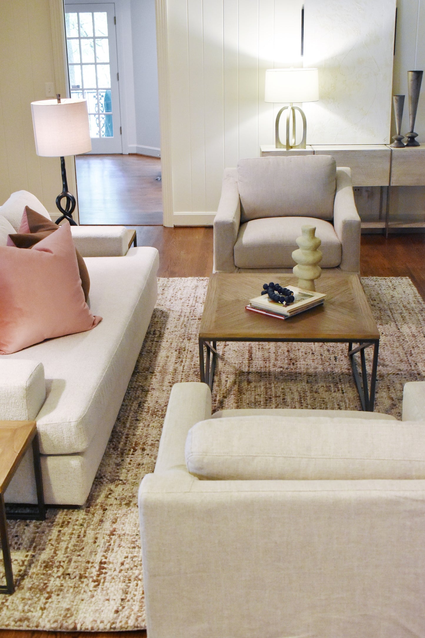 Rocky Sofa in Glacier 95"