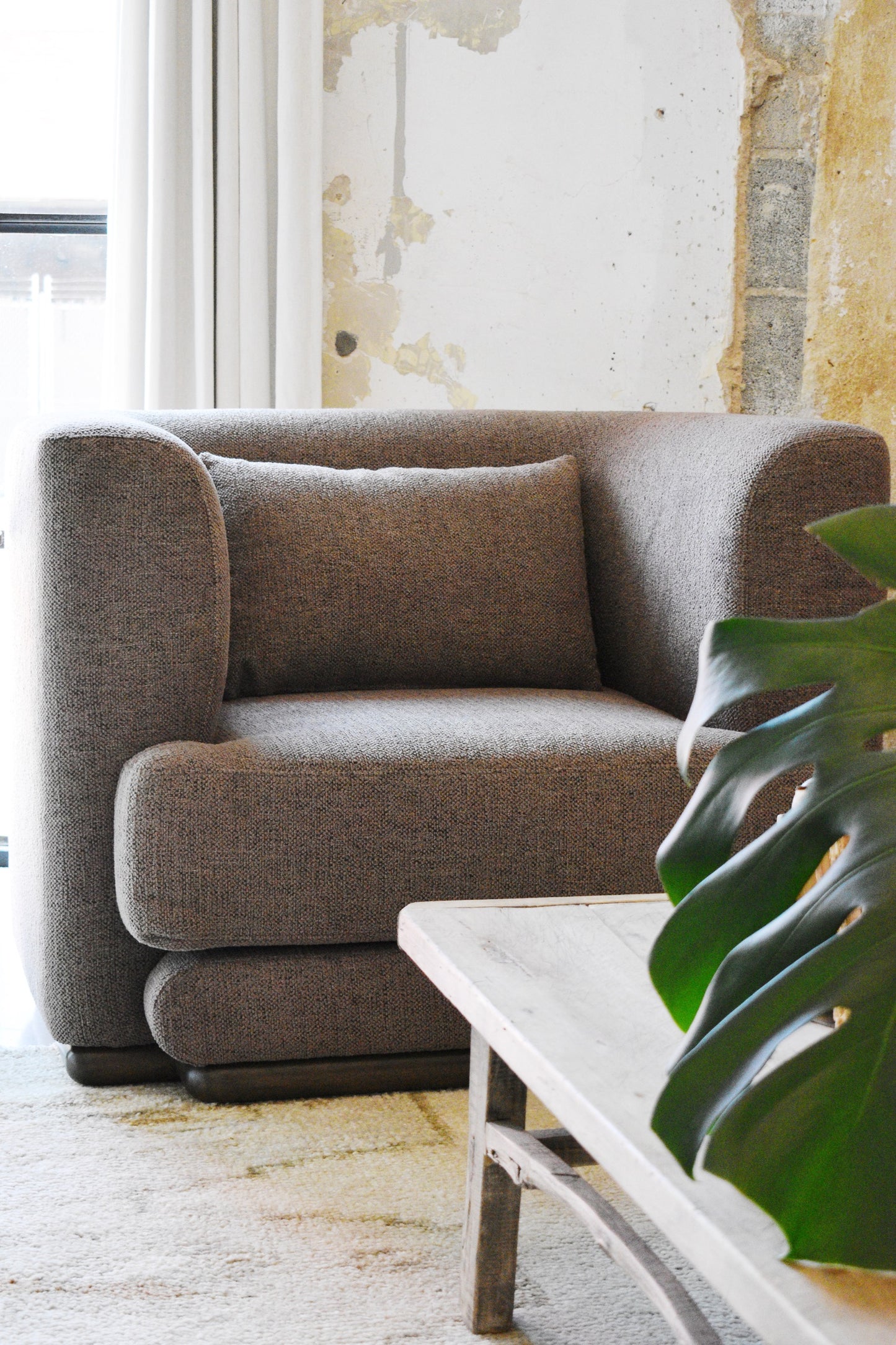 Nayna Armchair 25 - Chocolate