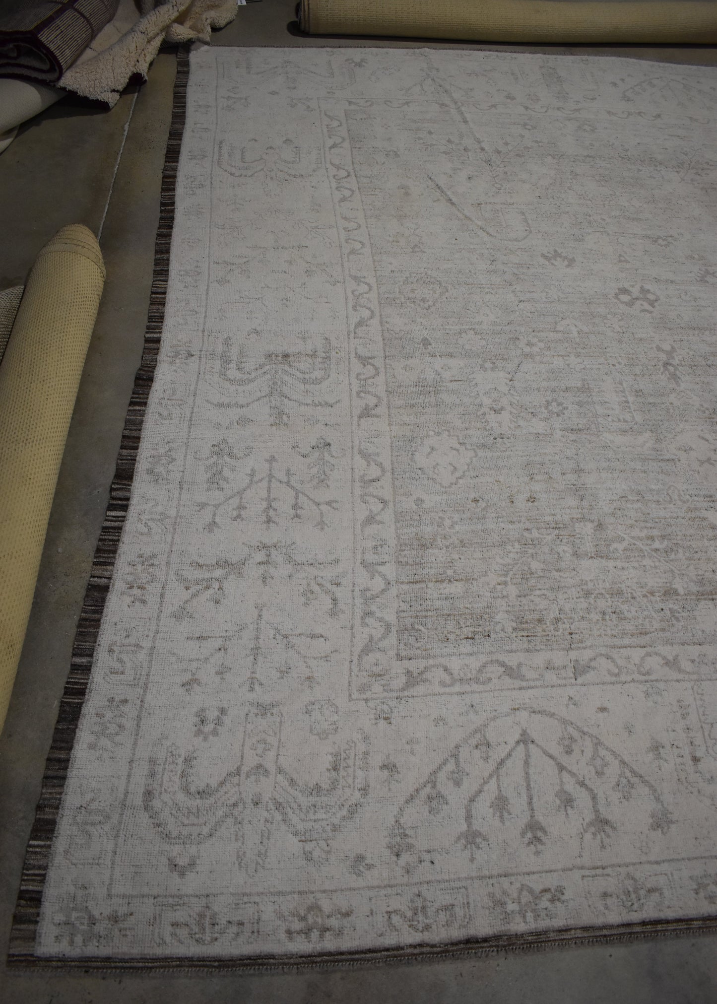 Oushak Rug 12'6 x 14'7