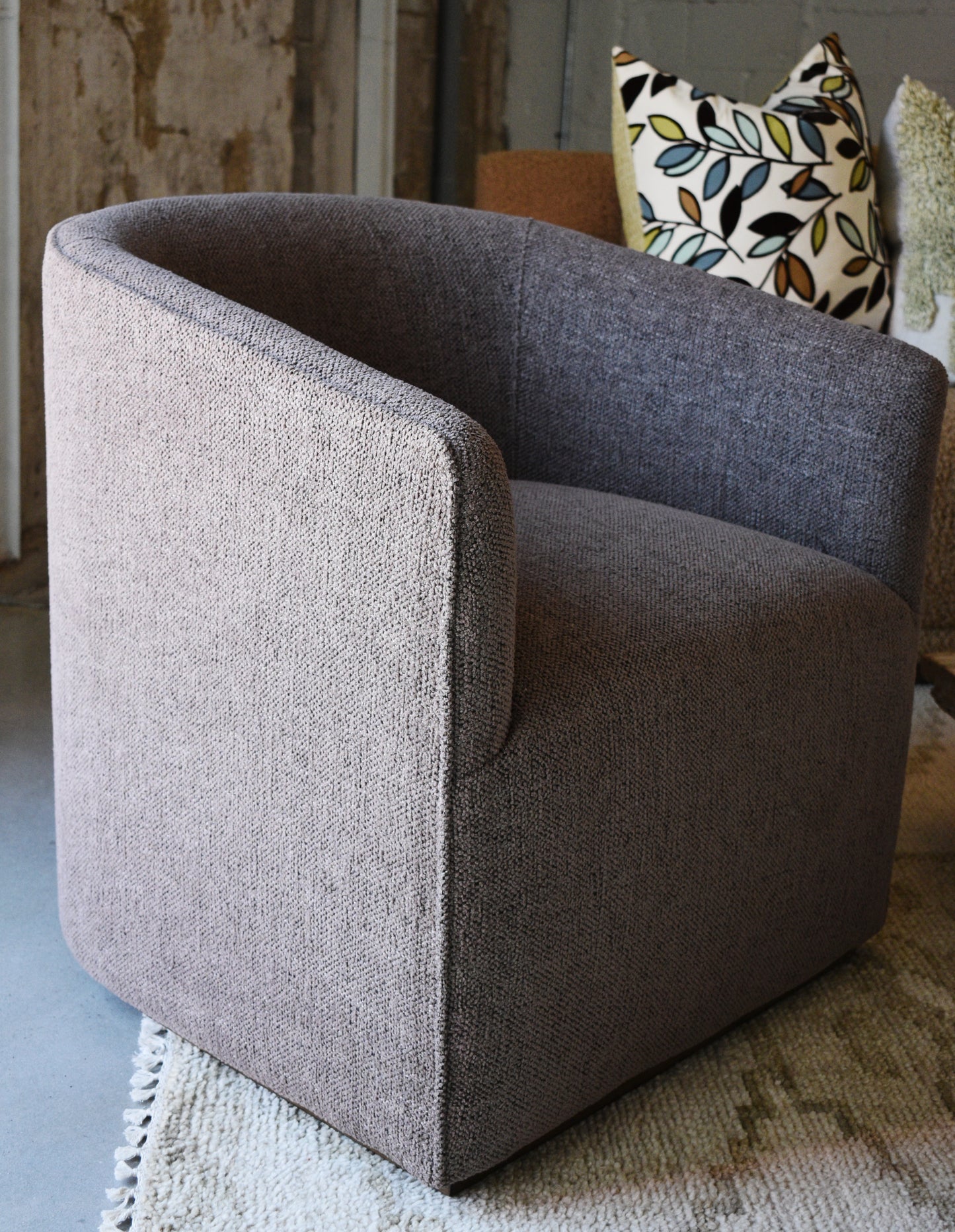 Diana Chair 25 - Chocolate
