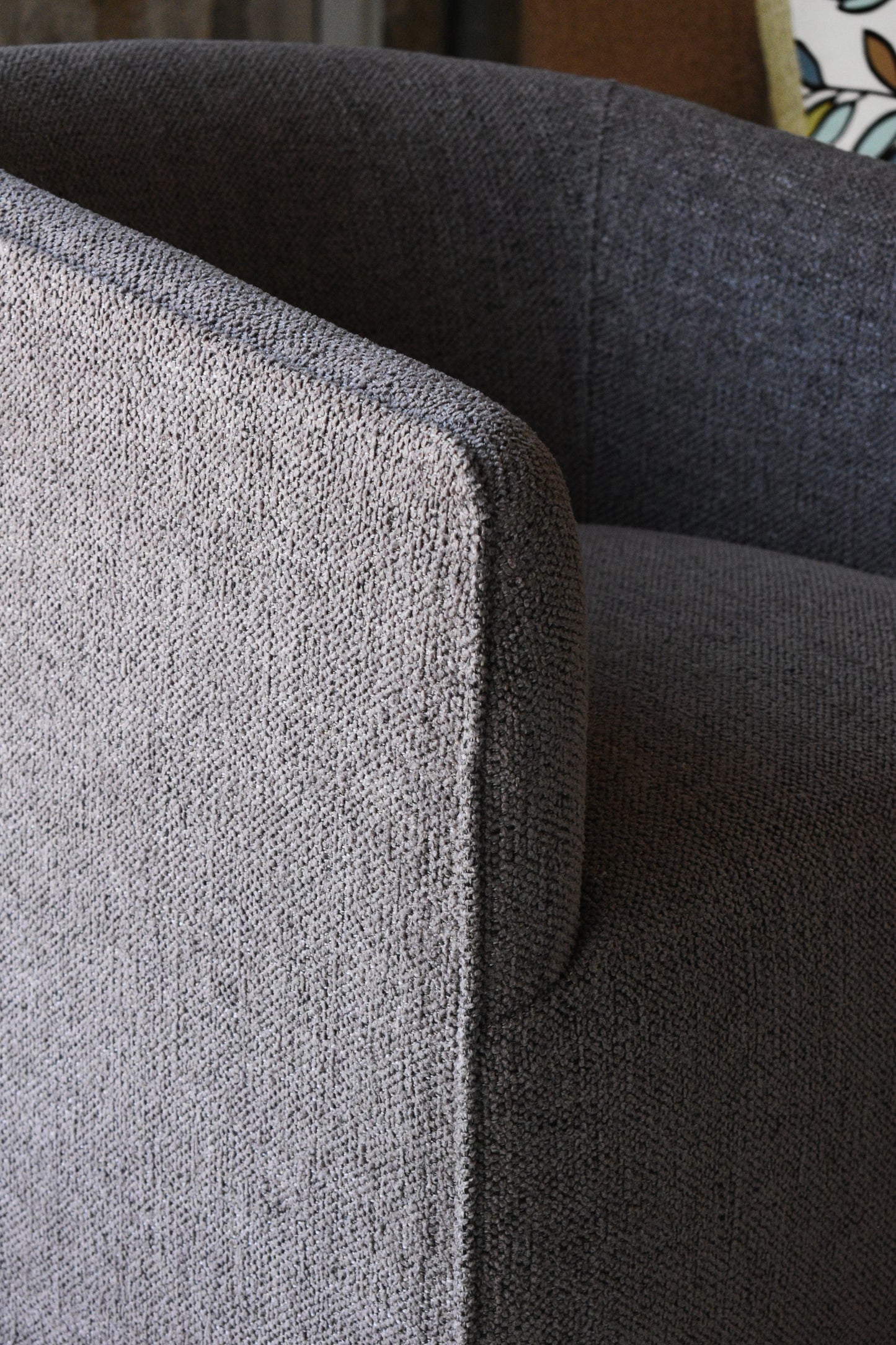 Diana Chair 25 - Chocolate