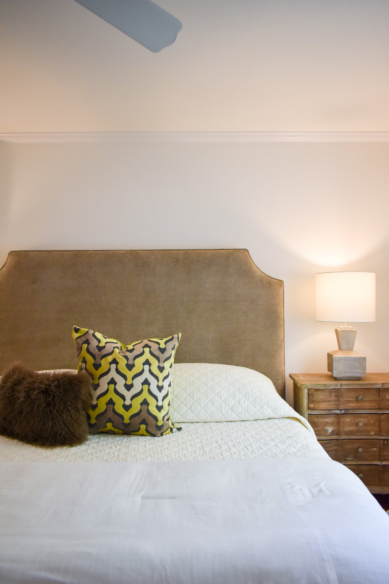 Upholstered King Bed - Aiden Cocoa