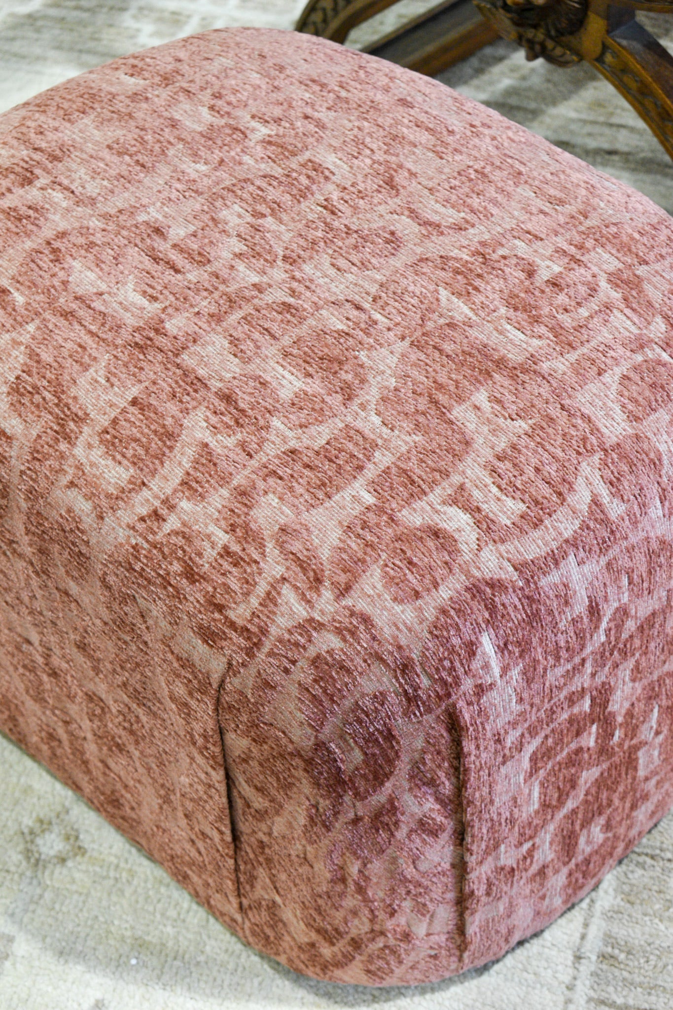 Astor Ottoman - Pablo Rose