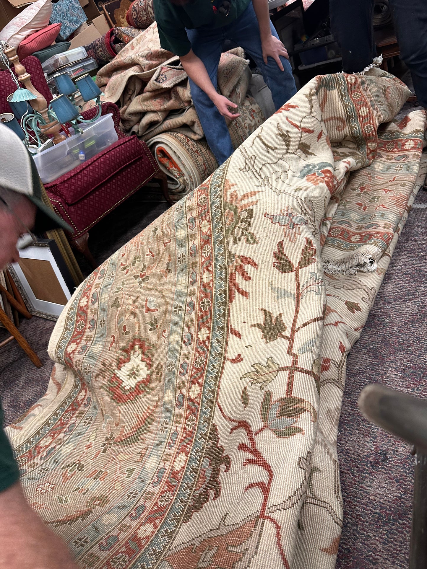 Handknotted rug 13x20