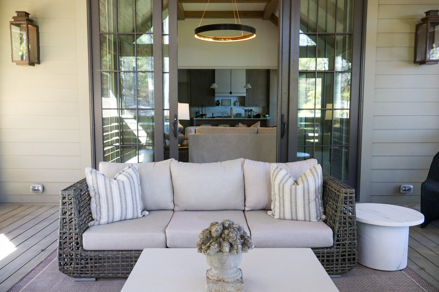 Waterfall White Outdoor Coffee Table