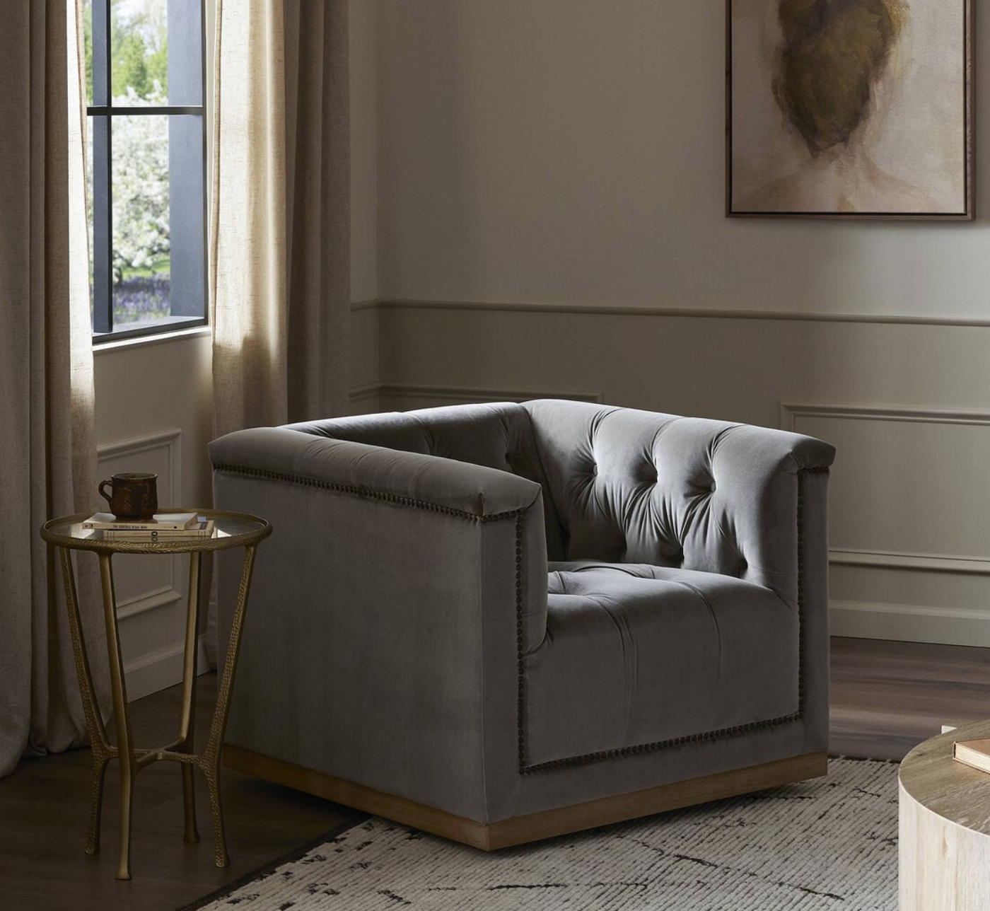 Maxx Swivel Chair
