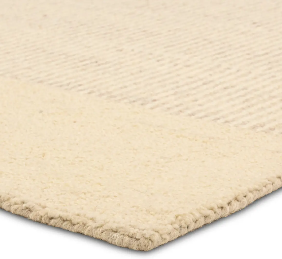 Finnegan FGN05  7'9" x 9'9"