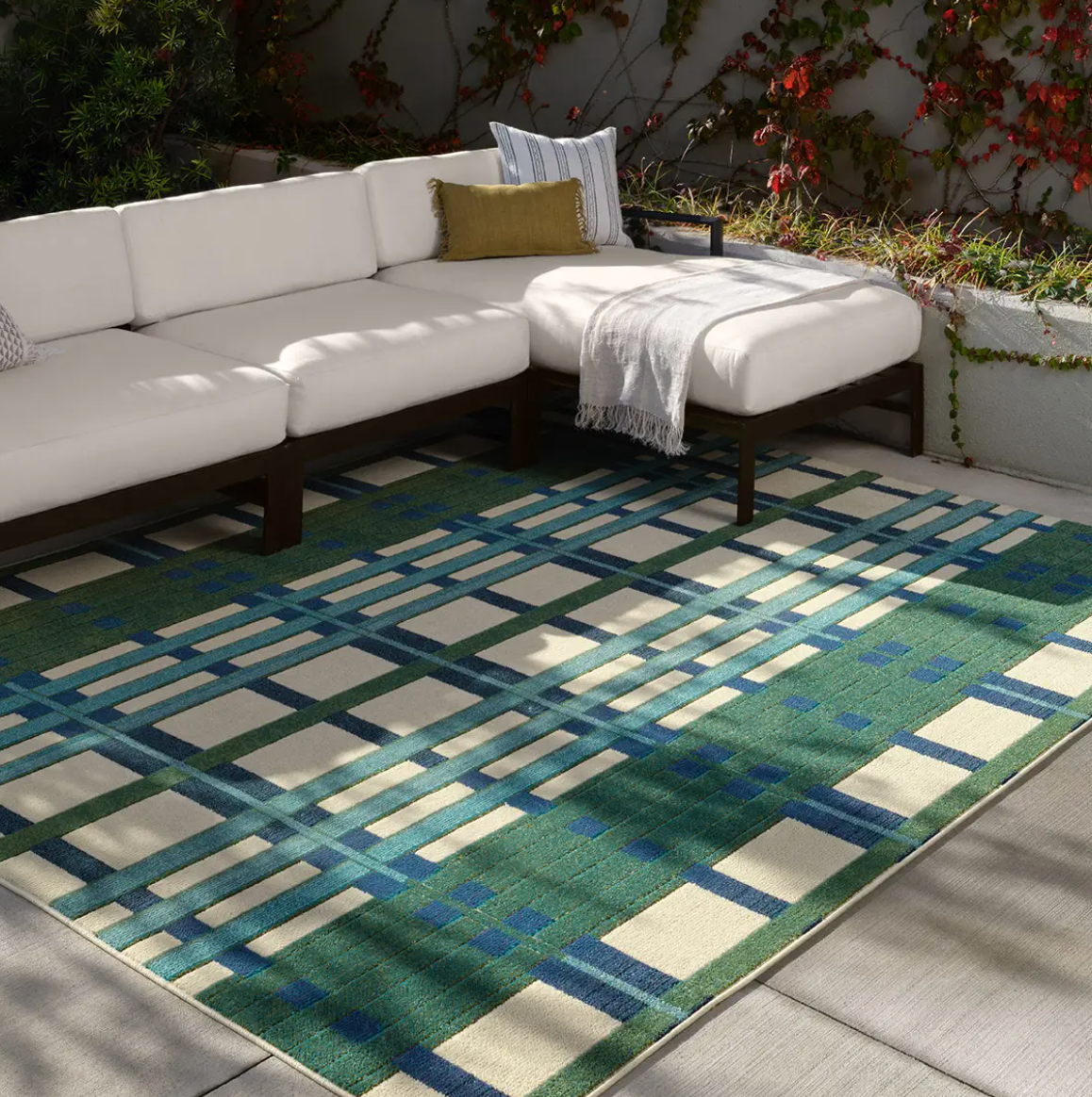 Alina Rug ALI01.  6'x9'