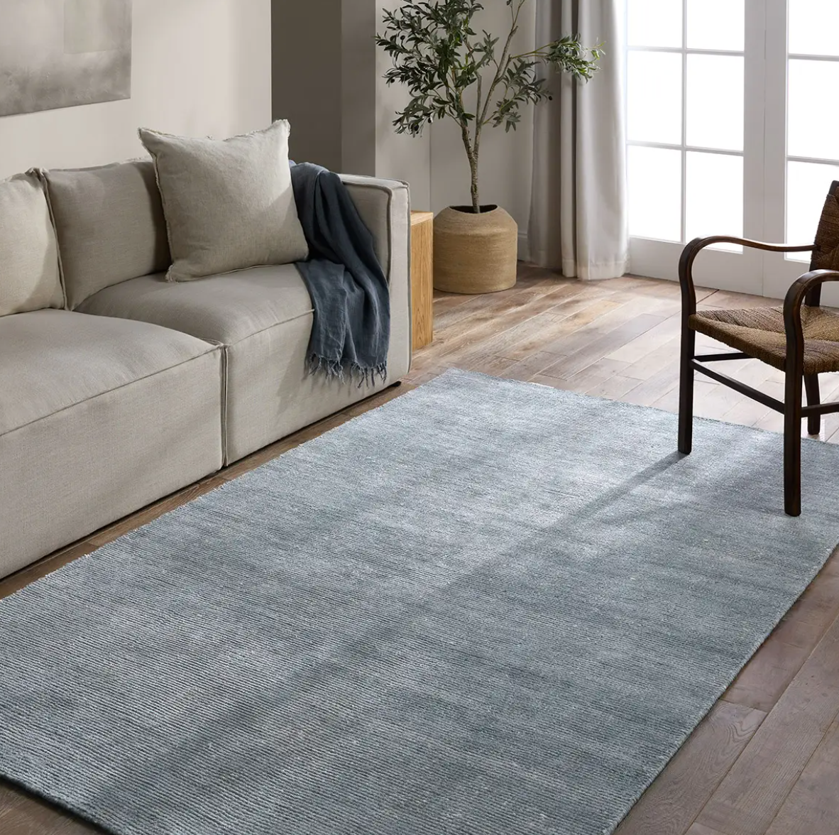 Rebecca Rug Blue. RBC12  6'x9'