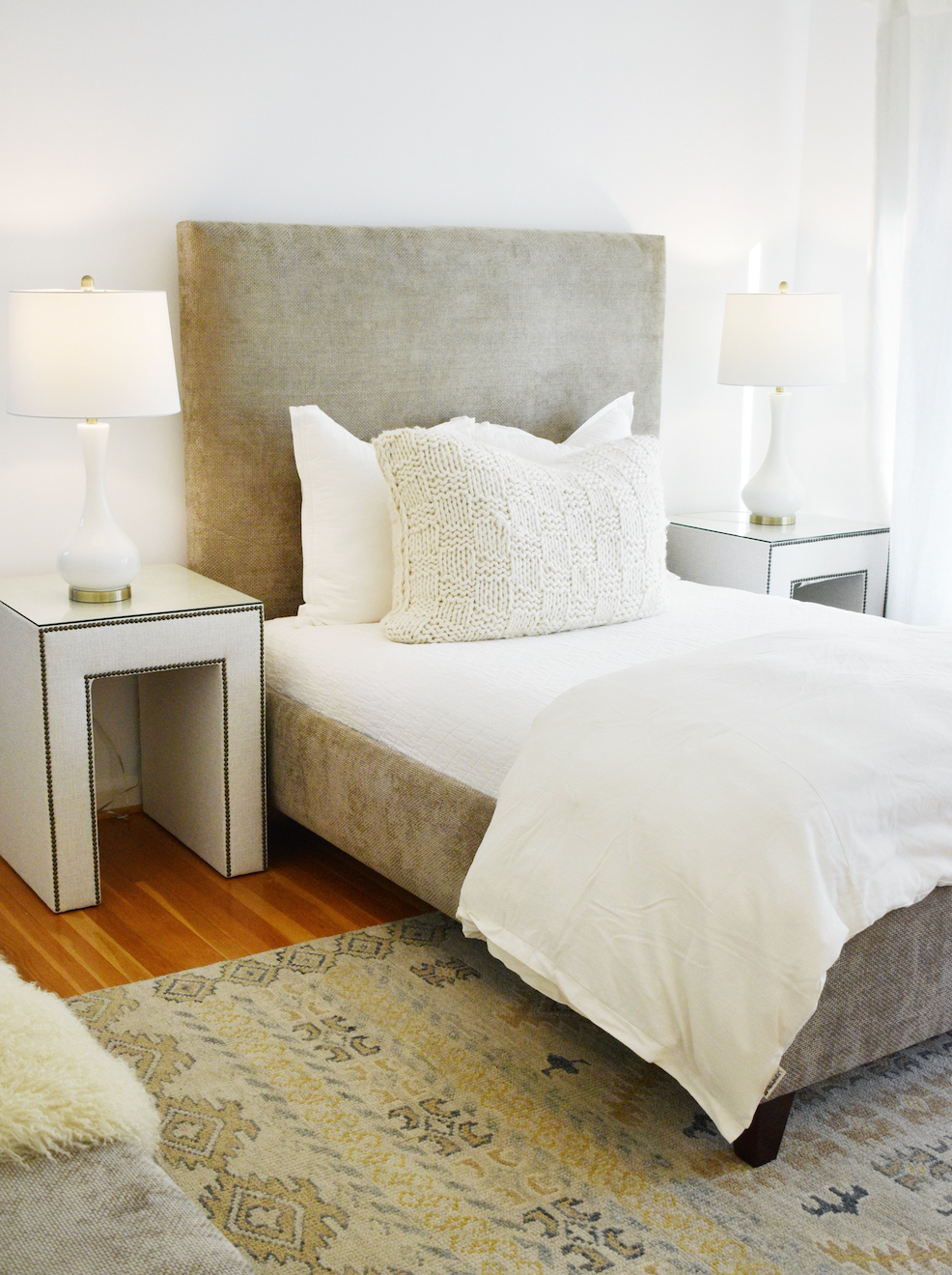 Upholstered Queen Bed, Aiden Cocoa