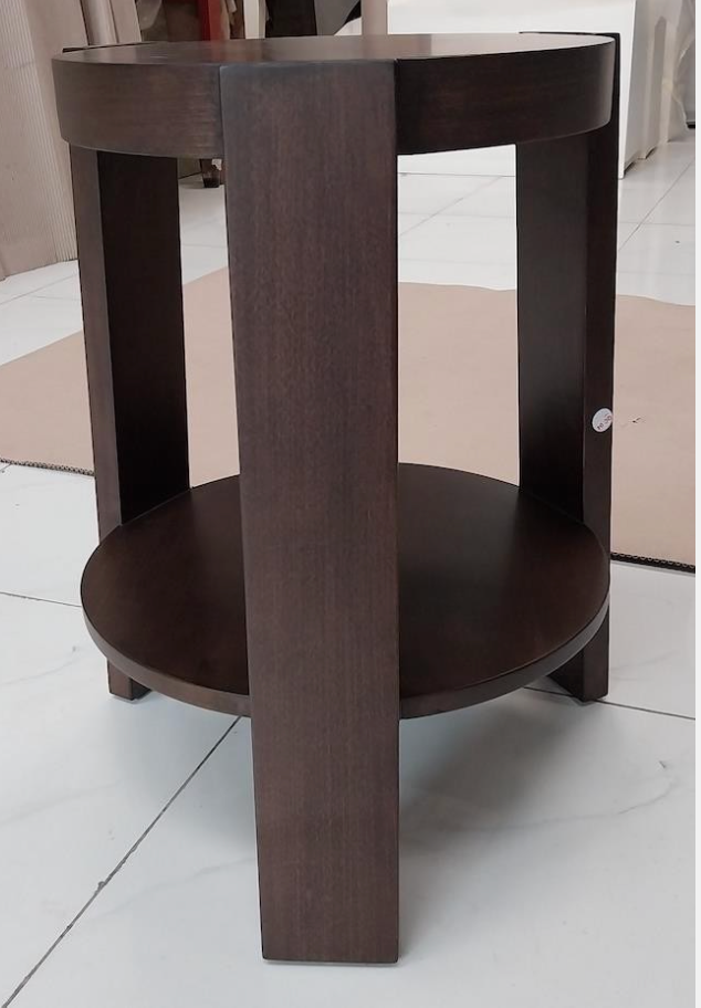Oval Side Table with sides