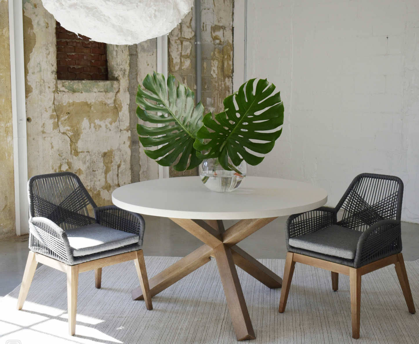 Bubba Round Outdoor Dining Table