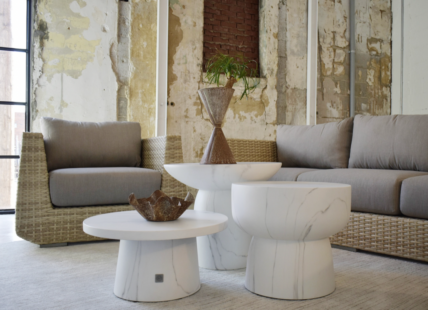 Rao Marble Outdoor Side Table
