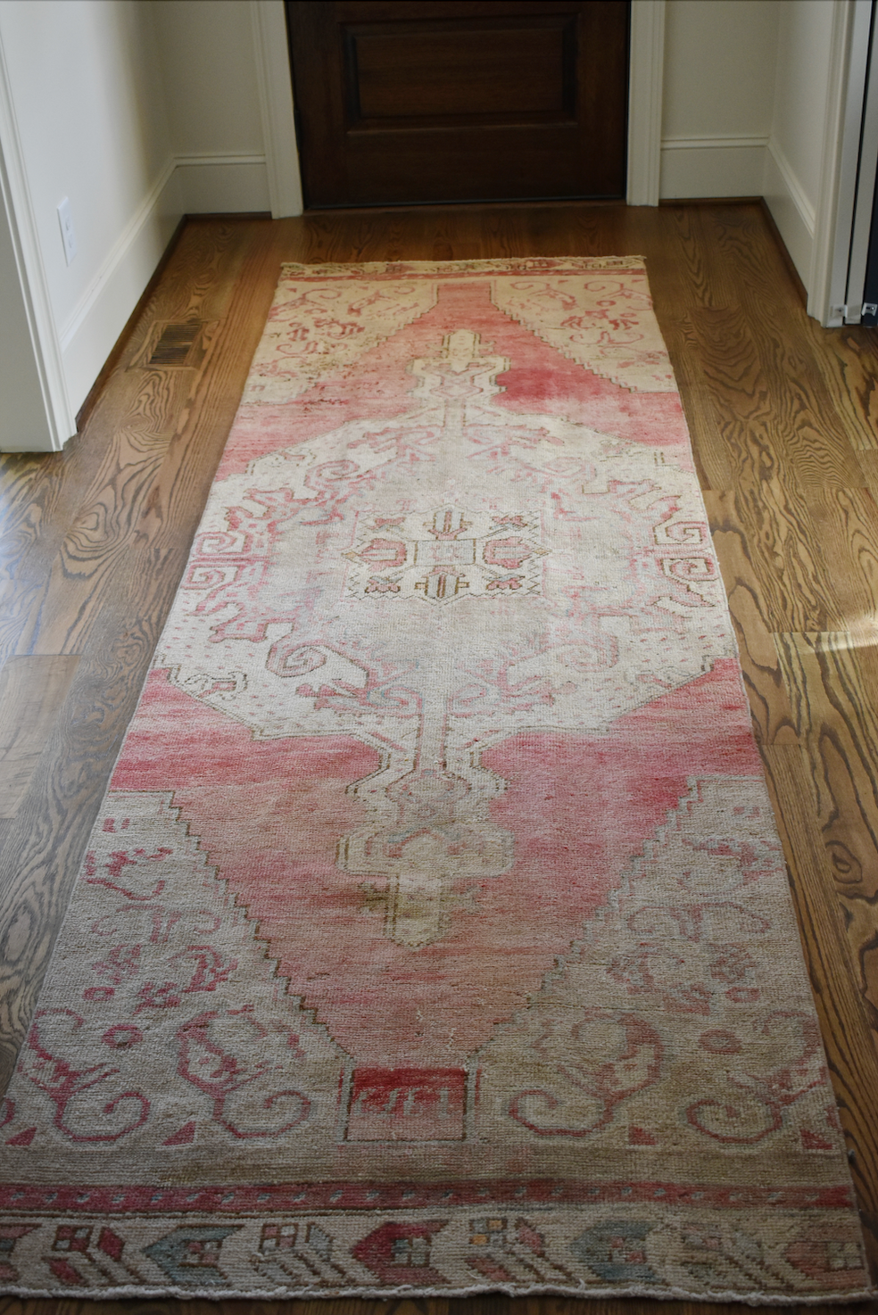 Turkish Pink Runner 3'2 x 10