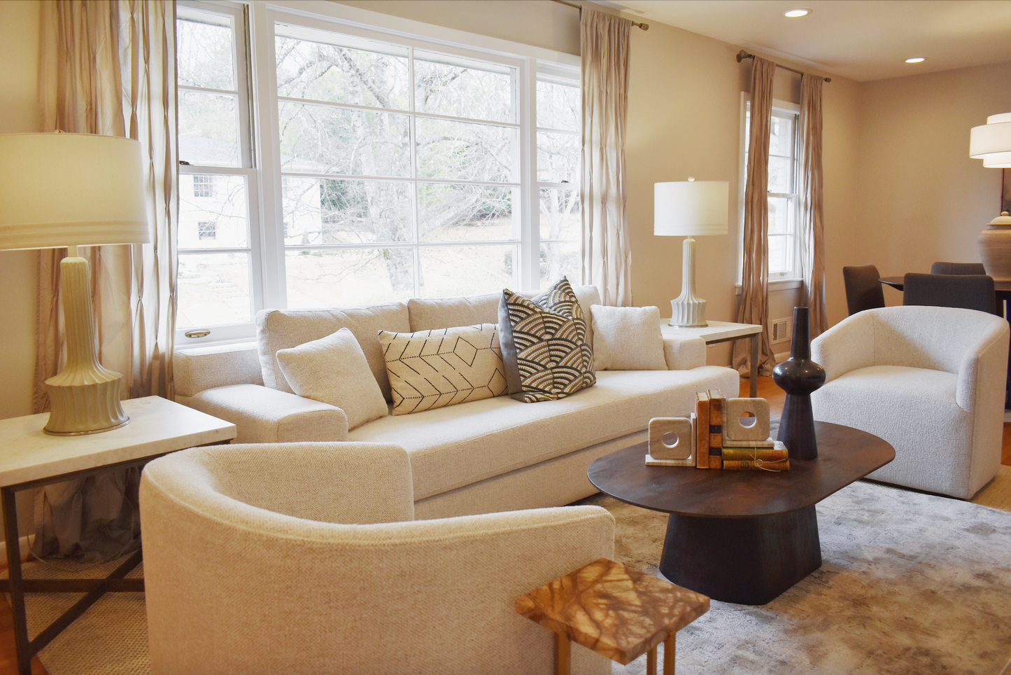Noche Coffee Table