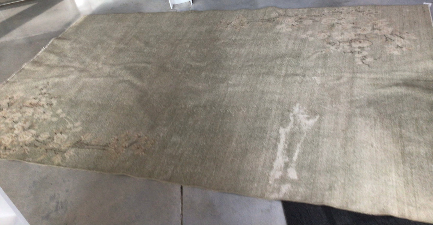 Oushak rug 10' 2" x 5'10"