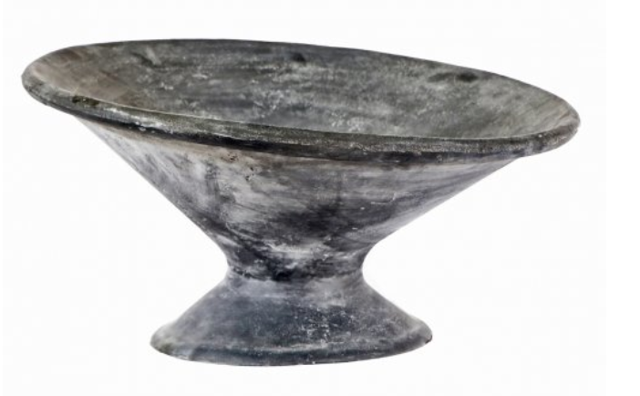 Askew Planter